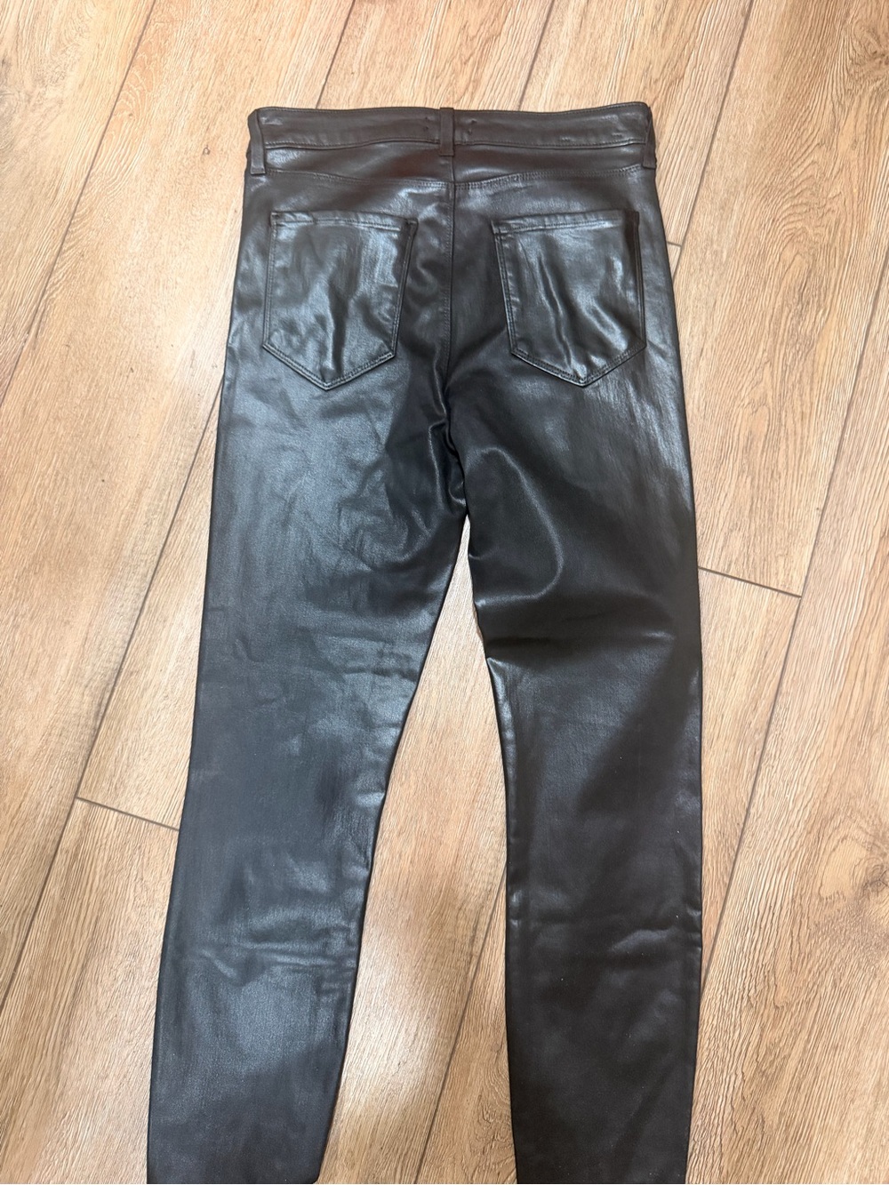 L'AGENCE Margot Black High-Shine Faux Leather Skinny Pants 0406 - Picture 7 of 9